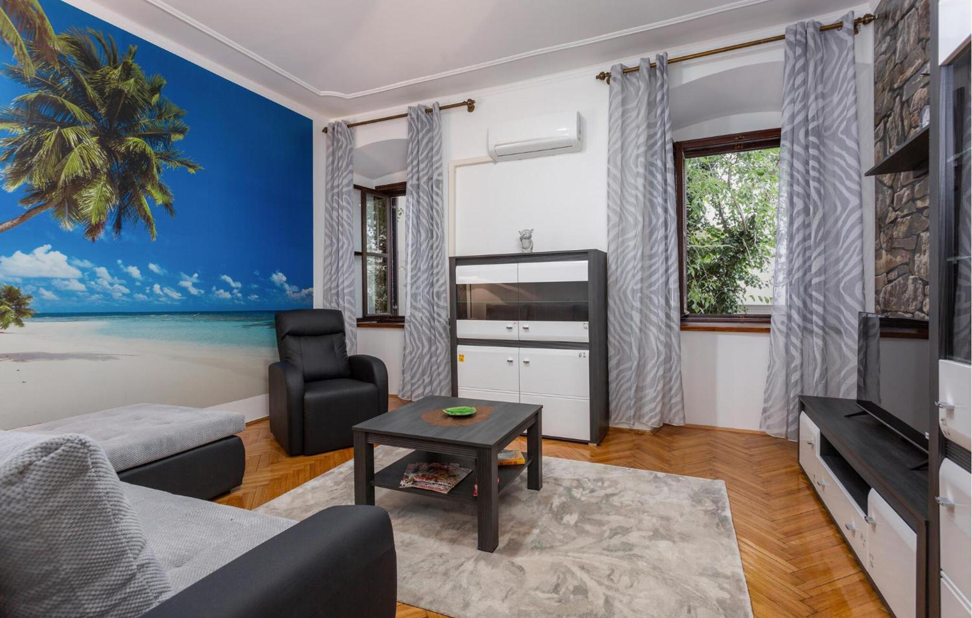 Apartment 1 Bedroom Beautiful In